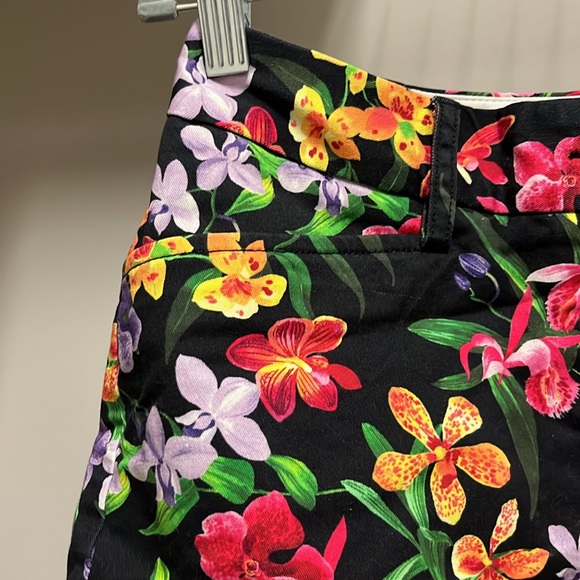 NWOT Host Pick Lands' End Women's 4 Petite Floral Mid Rise Shorts W/Pockets - Picture 4 of 12